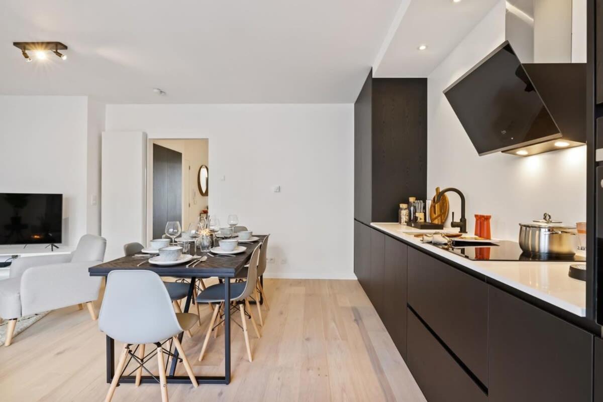 Huswell - Renovated Apartment In The Heart Of Ostende Exteriér fotografie
